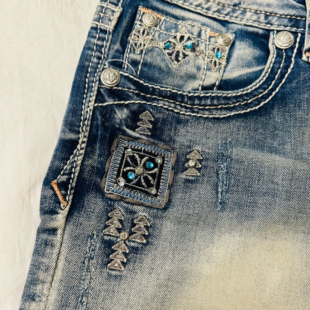 Grace Embroidered Light Blue Distressed Jean Shorts - Picture 6 of 9